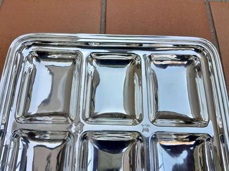 A 20th Century Electroplate Serving Dishes By Gladwin Sheffield