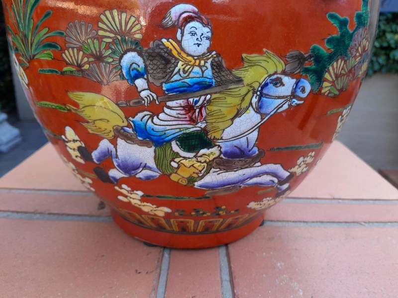 A 20th Century Chinese Porcelain Jardinière