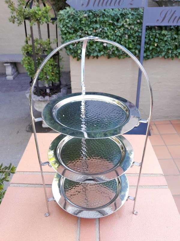 A 20th Century Silver-Plate Cake / Food Circular Stand