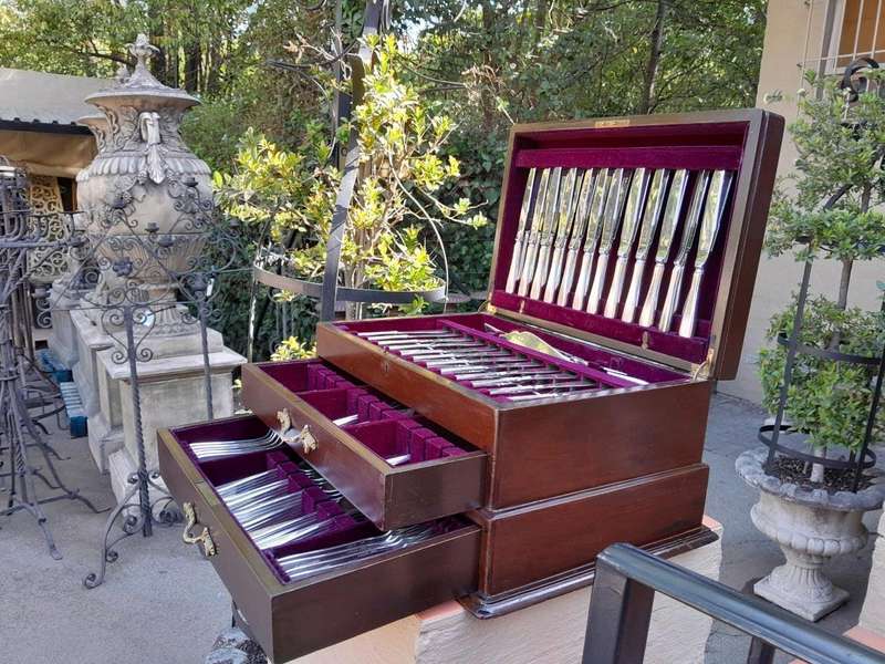 A Twelve Place Silver Plate E.P.N.S A1  Cutlery Set by Angora in Canteen