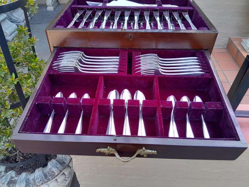 A Twelve Place Silver Plate E.P.N.S A1  Cutlery Set by Angora in Canteen