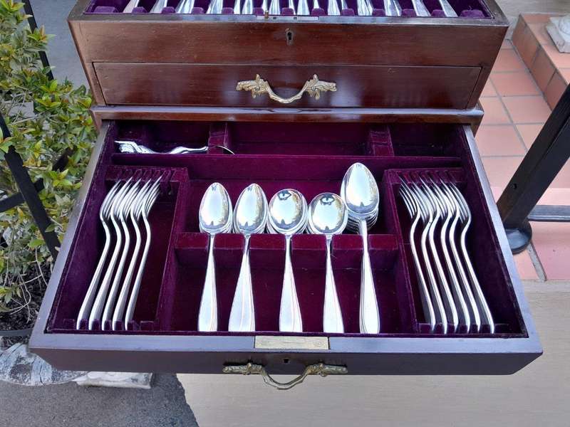 A Twelve Place Silver Plate E.P.N.S A1  Cutlery Set by Angora in Canteen