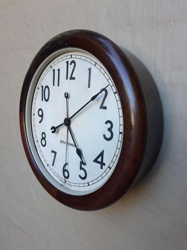 An Antique Mahogany Cased Seth Thomas Clock Made in USA