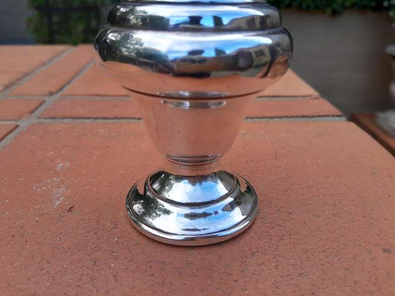 An Antique George V Birmingham 1911 Silver Sugar Caster 121g