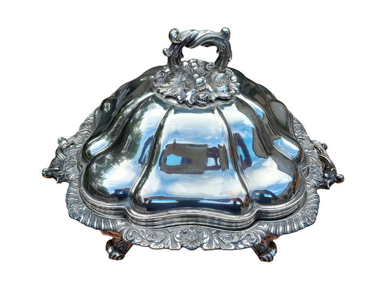 A 20th Century Electroplate Tureen With Cover On Feet Dimensions 30cm Including Handles