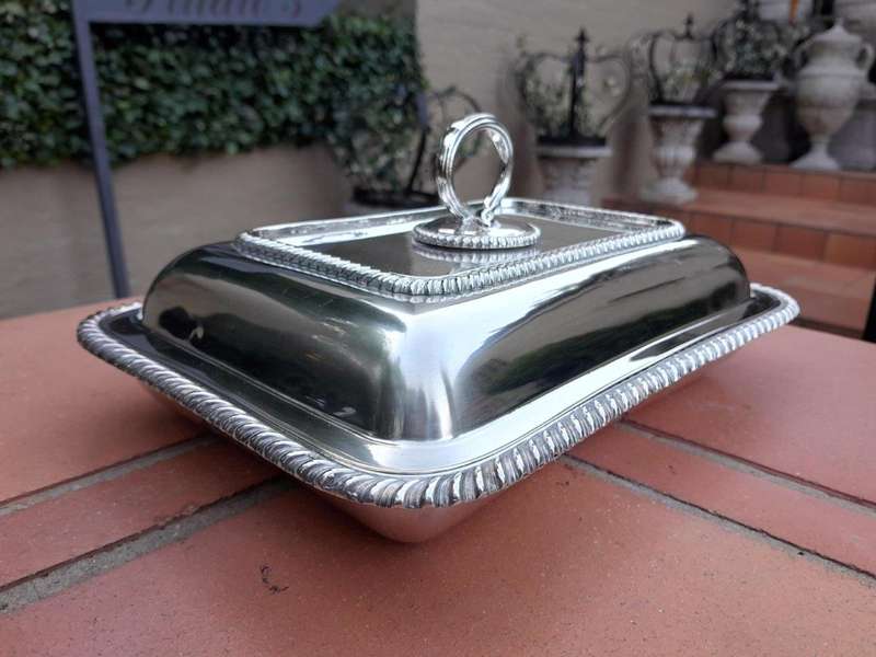 A 20th Century Electroplate Entrée Dish