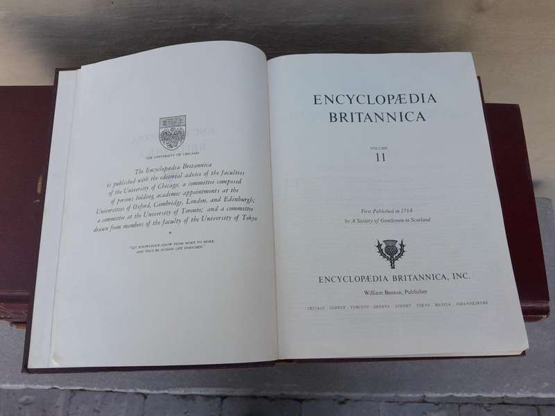 A 20th Century Set Of Encyclopedia Britannica (Comprising 24 Volume) Circa 1973         ...