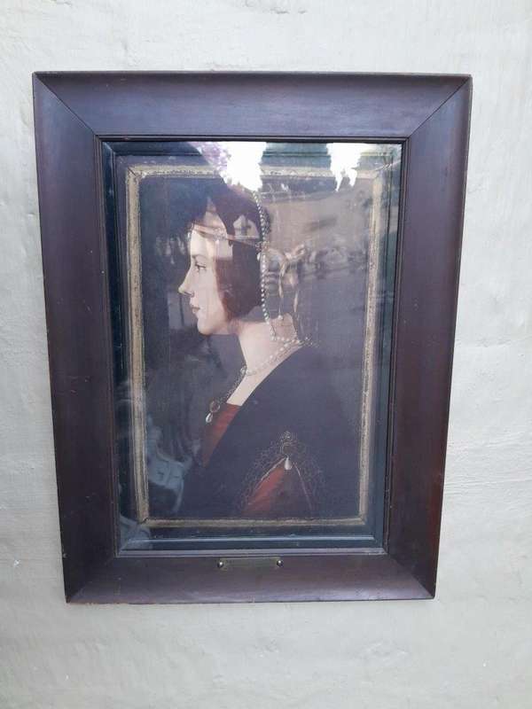 A 20th Century Lithograph Portrait Beatrice D'este After Ambrogio De Predis 1455 To1508  With Br...