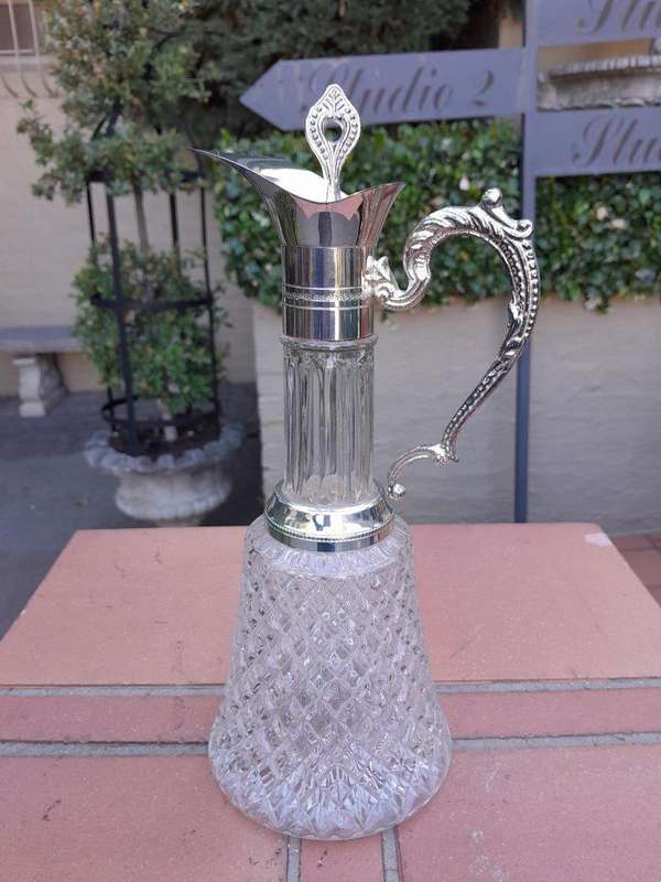 A 20th Century EPNS Mounted Water / Wine Decanter