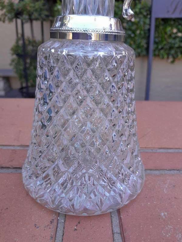 A 20th Century EPNS Mounted Water / Wine Decanter