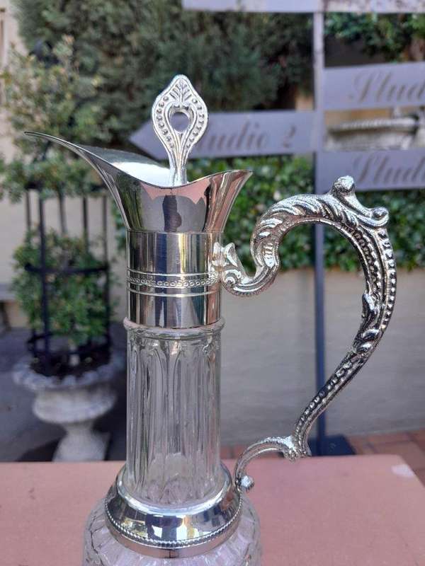 A 20th Century EPNS Mounted Water / Wine Decanter