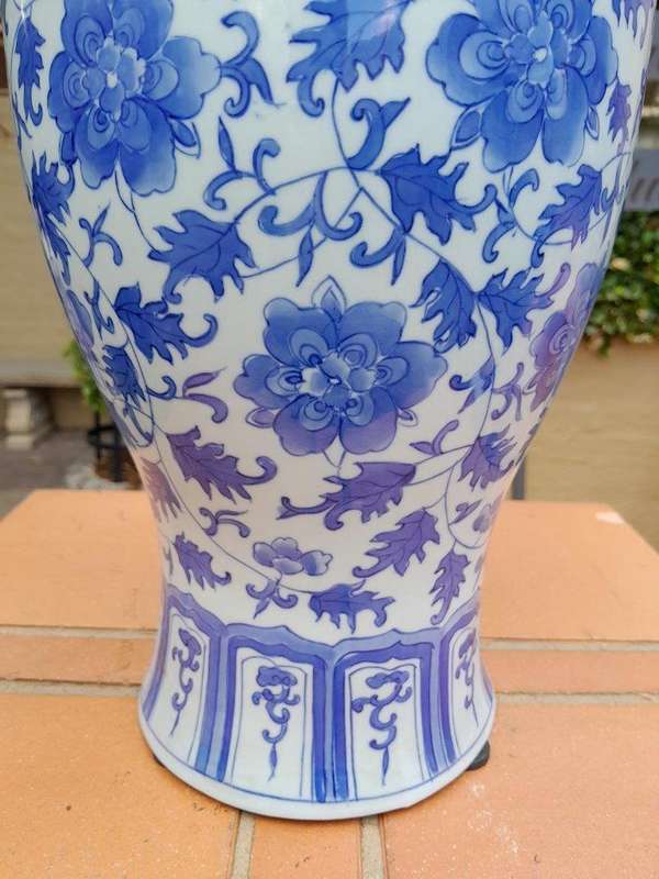 A 20th Century Chinese Large Blue / White Vase