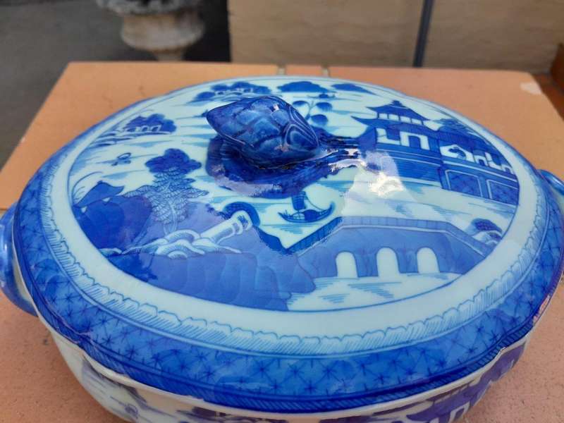An Antique Early 19th Century Blue / White Dish with Cover and Handles