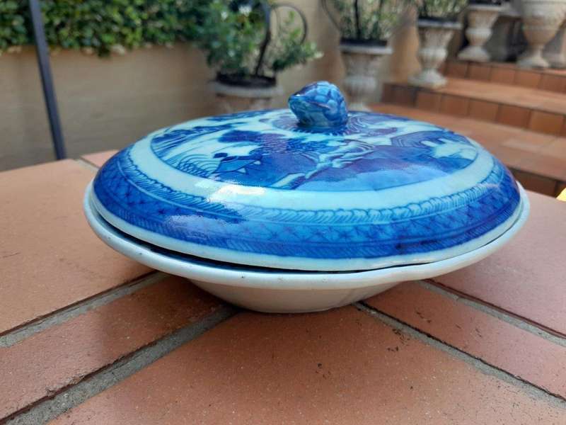 An Antique Early 19th Century Blue / White Dish with Cover
