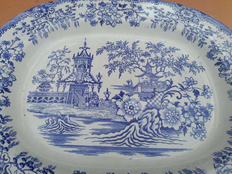 An Antique Blue and White Porcelain Platter