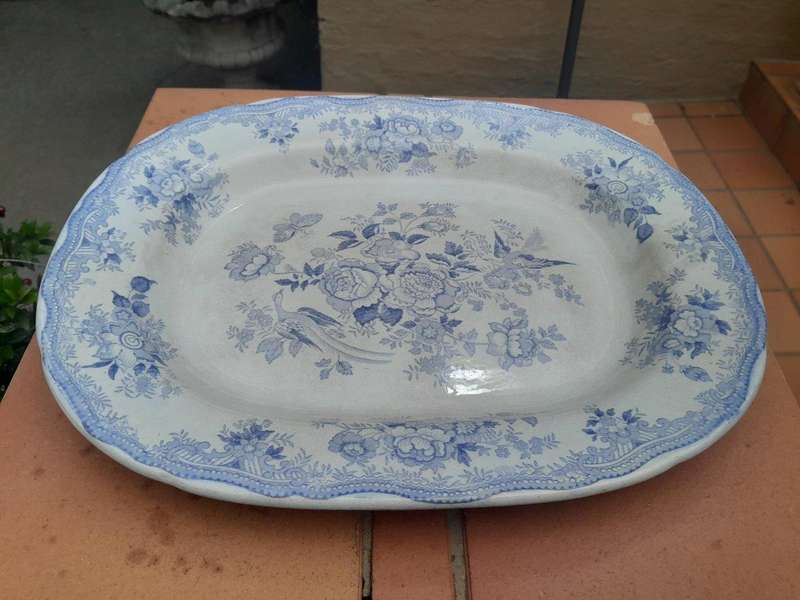 An Antique Blue and White Flower Pattern Porcelain Platter