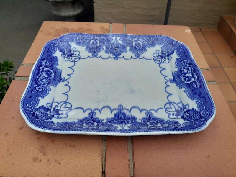 An Antique Blue and White Porcelain Platter