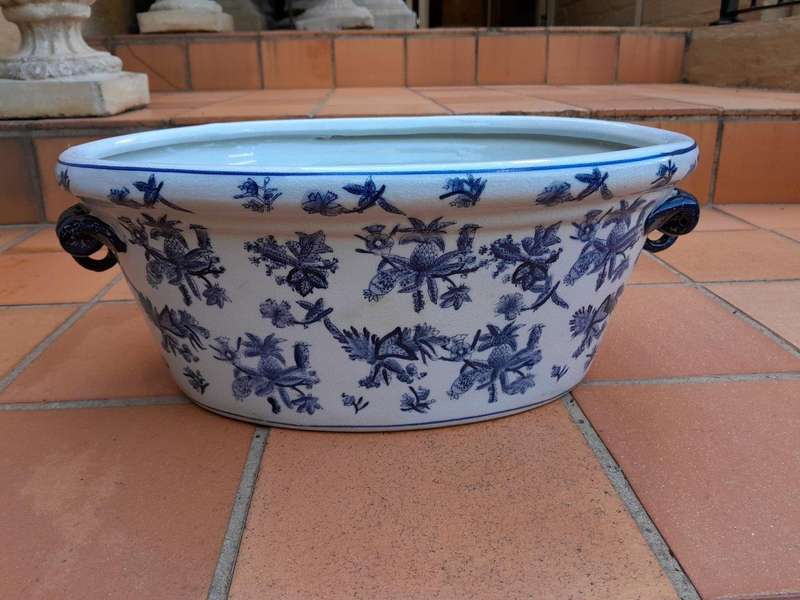 A Pair Ofr Blue / Off White Planters