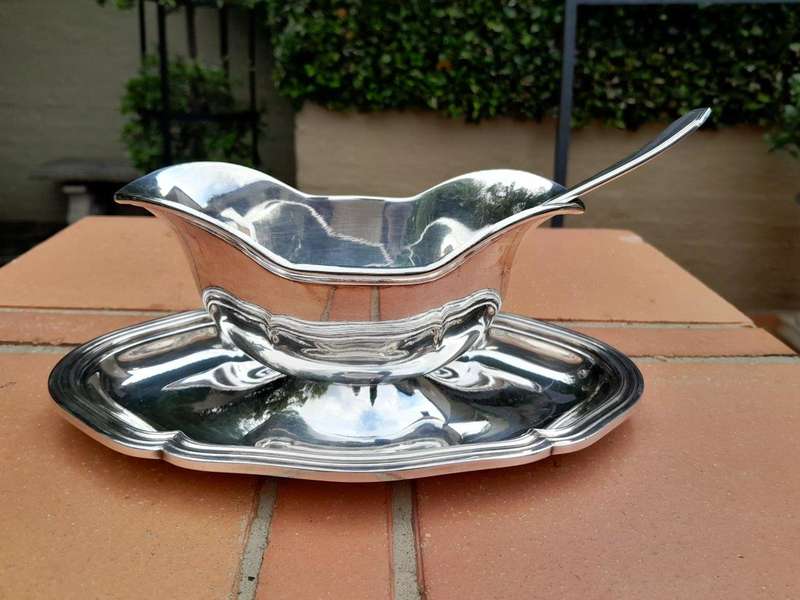 A 20TH Century Silver Plate Christofle / France Gravy / Sauce Boat / Bowl with Ladle