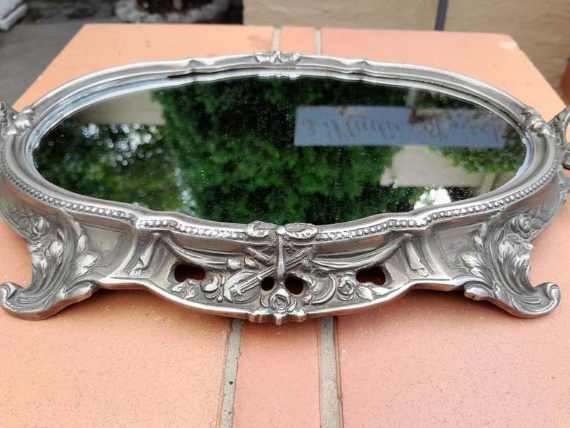 A 20th Century Silver Plate With Mirror Tray
