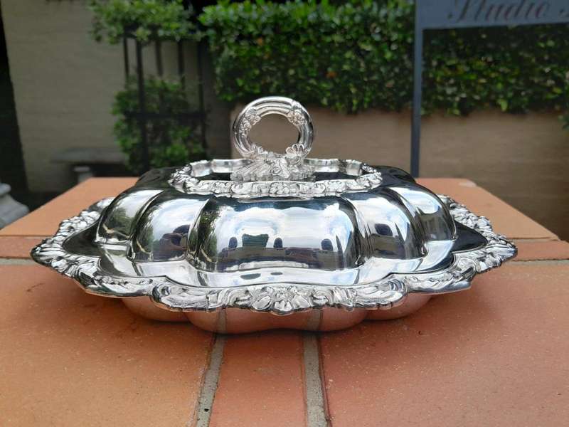 An Antique pair of Georgian Style Silver Plate Entrée Dishes with Lids