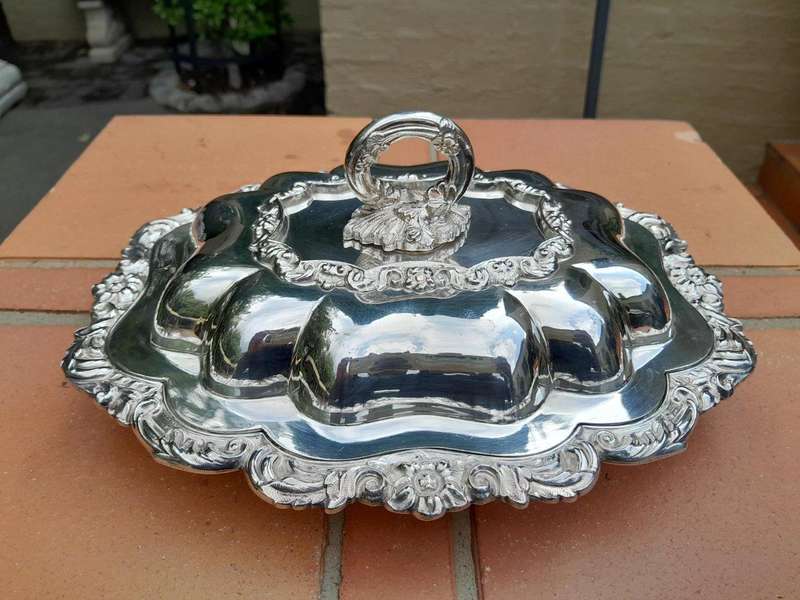 An Antique pair of Georgian Style Silver Plate Entrée Dishes with Lids