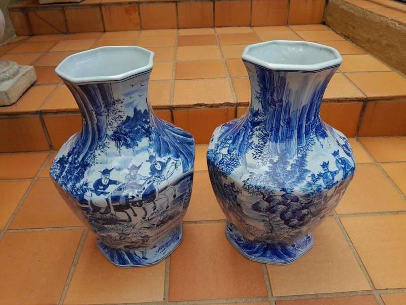 A 20th Century Pair of Chinese Blue and White Vases