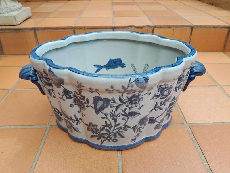 A 20th Century Chinoiserie Blue and White Jardiniere