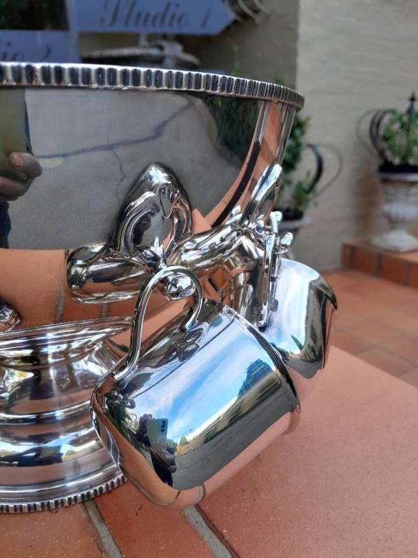 A 20th Century Silver-Plate Punch Bowl With Ladle And Eight Cups