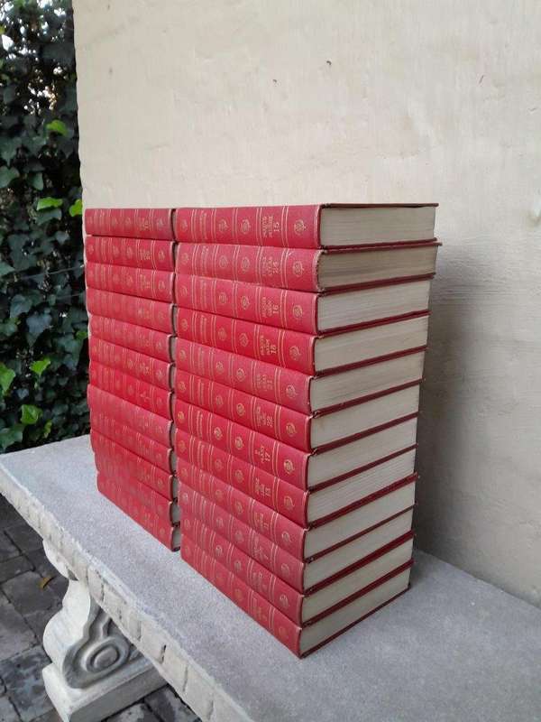 A 20th Century / Circa 1958 Printed In Great Britain Set Of Encyclopedia Britannica Consisting Of...