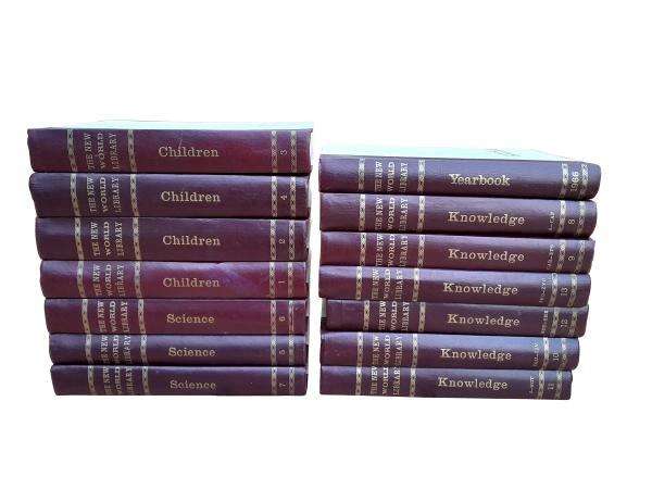 A 20th Century Set Of Fourteen New World Library Books