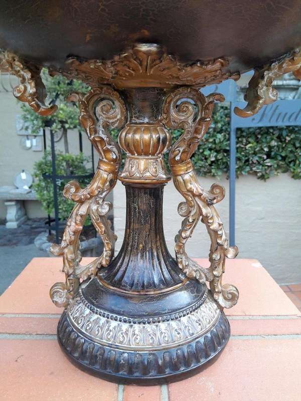 A 20th Century French Style Urn Dimensions