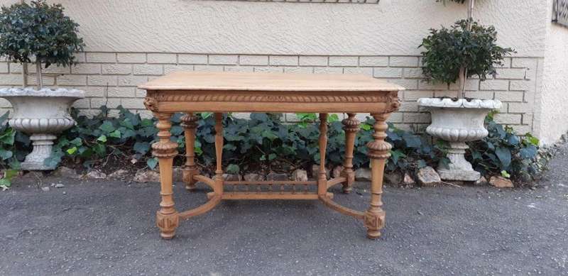 A Jacobean Bleached / Natural Wood Finish Oak Table With Ornate Carvings (4 Seater)