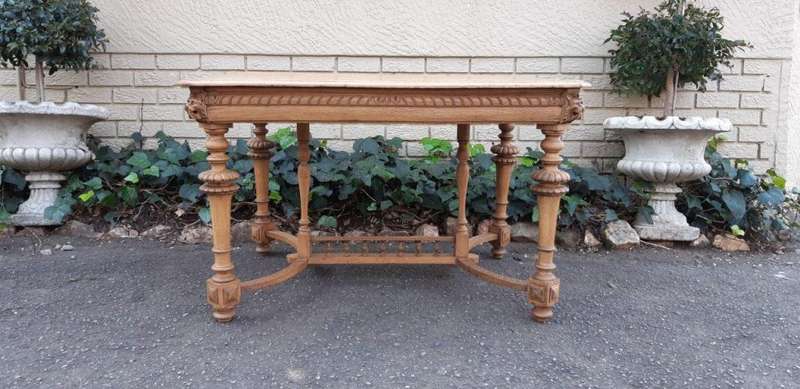 A Jacobean Bleached / Natural Wood Finish Oak Table With Ornate Carvings (4 Seater)
