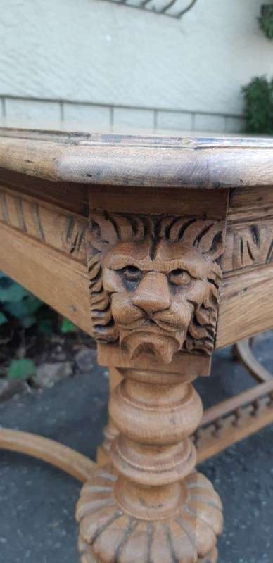 A Jacobean Bleached / Natural Wood Finish Oak Table With Ornate Carvings (4 Seater)