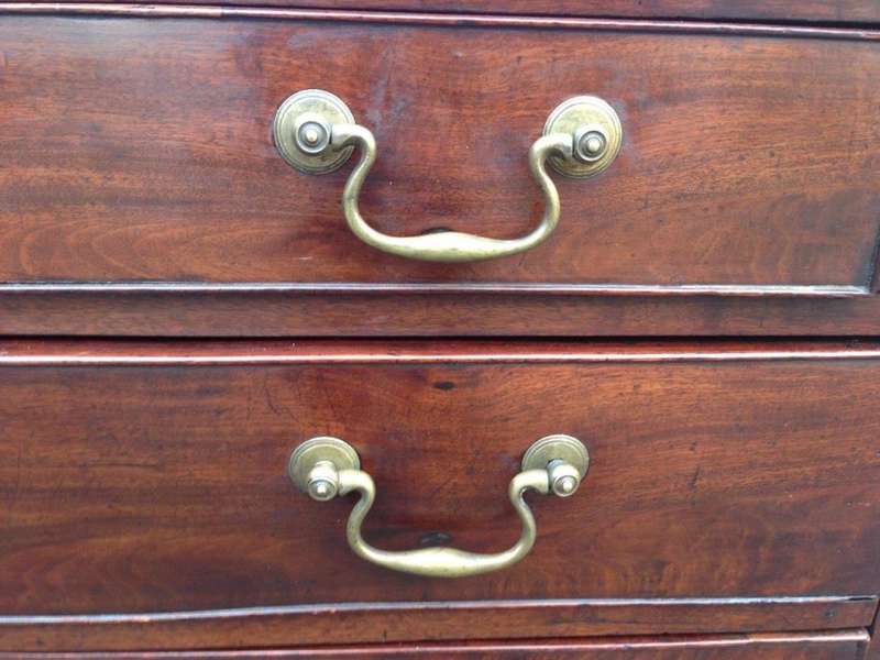 Georgian Bureau