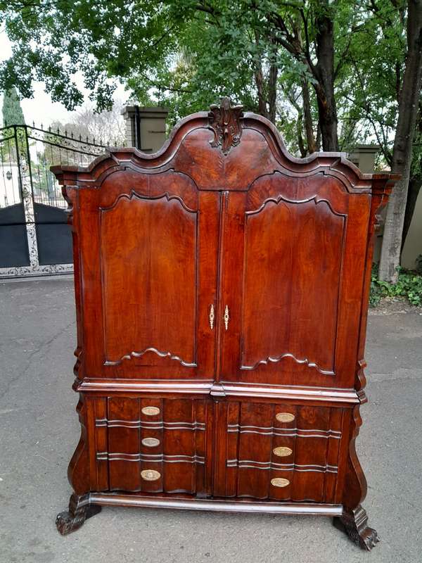 18th-century Dutch Walnut Armoire