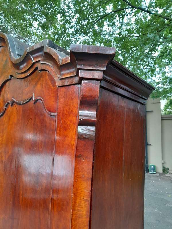 18th-century Dutch Walnut Armoire
