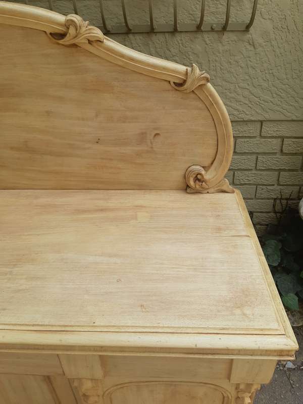 Bleached / Natural Wood Finish Mahogany Carved 4 Door Chiffonier