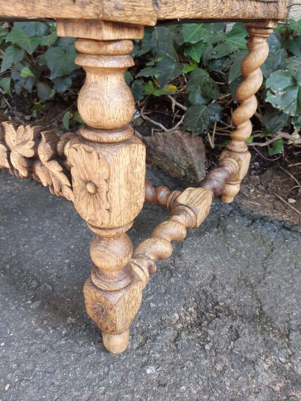 Set of 5 19th-Century Carved Oak Dining Chairs upholstered