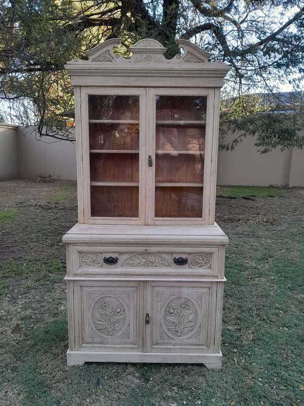Edwardian Oak Escretoire Bookcase