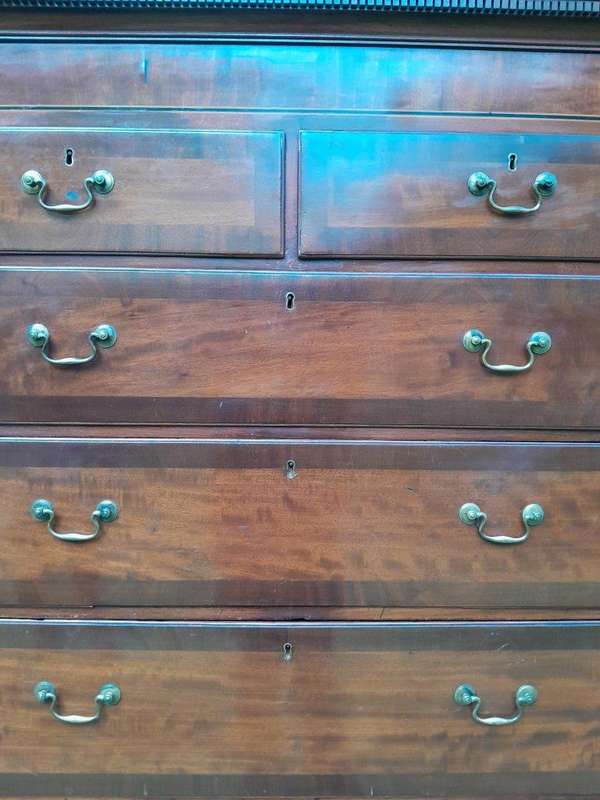 A Late 18th Century Sheraton Period George III Plum Pudding Mahogany & Satinwood Strung Chest On ...