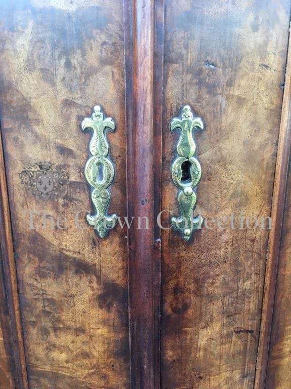 19th Century Burr Walnut Gabled Bombe Armoire in Rococo Taste, Dutch circa 1860