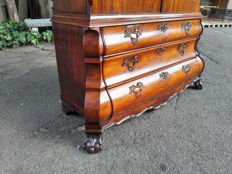 19th Century Burr Walnut Gabled Bombe Armoire in Rococo Taste, Dutch circa 1860