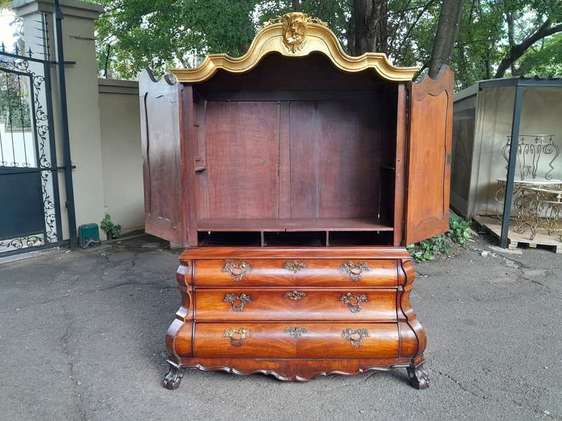 19th Century Burr Walnut Gabled Bombe Armoire in Rococo Taste, Dutch circa 1860