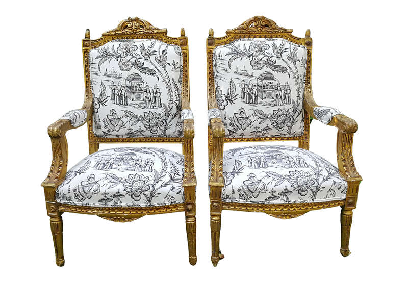 An Antique 19th Century / Early 20th Century French Pair of Louis Style Giltwood Large Size Armch...