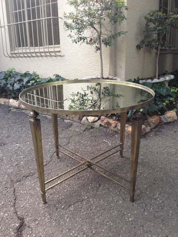 Round Gilded Wrought Iron Table with Mirror Top