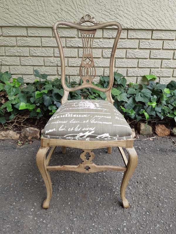 Set of 6 Bleached Antique W. Whitley London Dining Chairs (2 Arch chairs and 4 Dining Chairs)