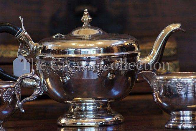 Set Of 3 Viking Plate Tea Set Circa 1940