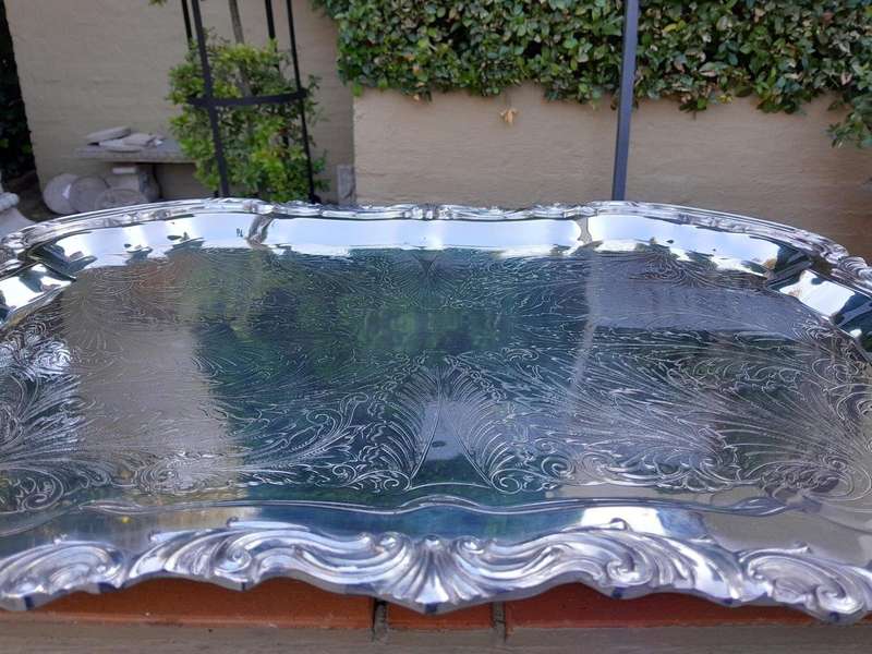 A 20th Century Exceptionally Large EPNS French Rococo Style Tray